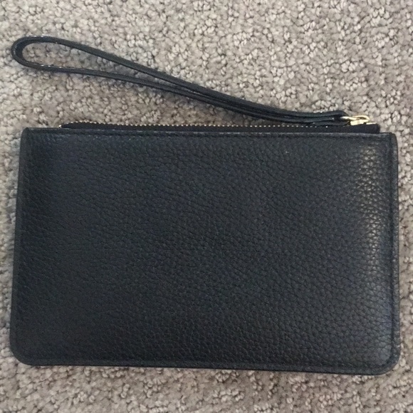 Kate Spade wristlet minimal use - Picture 2 of 2